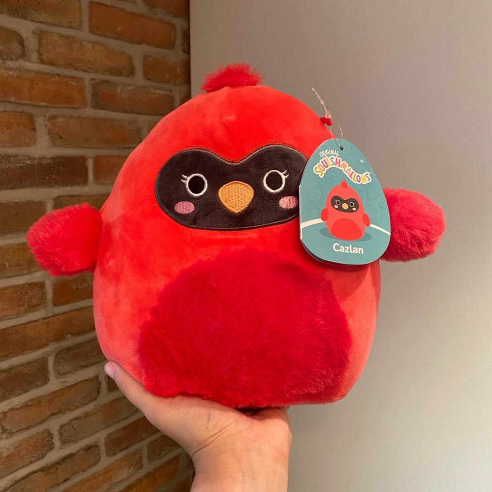 Squishmallow Cazlan Red Belly